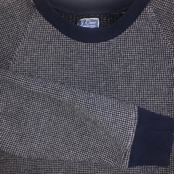 J. Crew Men’s Navy Sweater - Picture 5 of 8